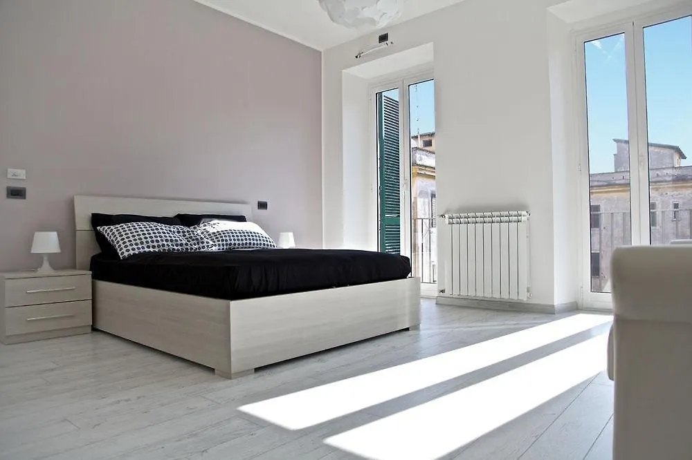 Apartment In Front Of St Peter'S Square And Vatican Museums - Mypad In Rome Italy