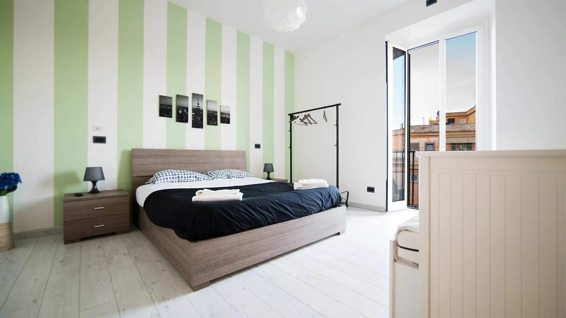 Apartment In Front Of St Peter'S Square And Vatican Museums - Mypad In Rome Italy