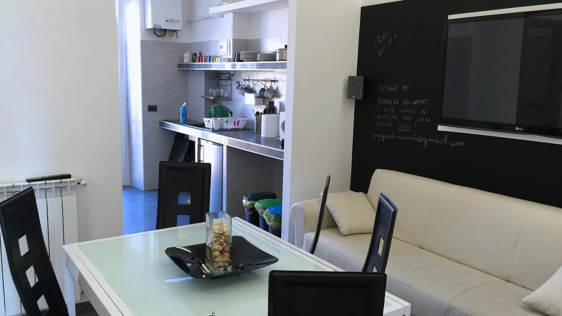 Apartment In Front Of St Peter'S Square And Vatican Museums - Mypad In Rome
